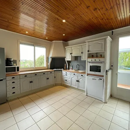 Rustique Dans Le Marais Breton Vendeen, Proche Plages * Sallertaine