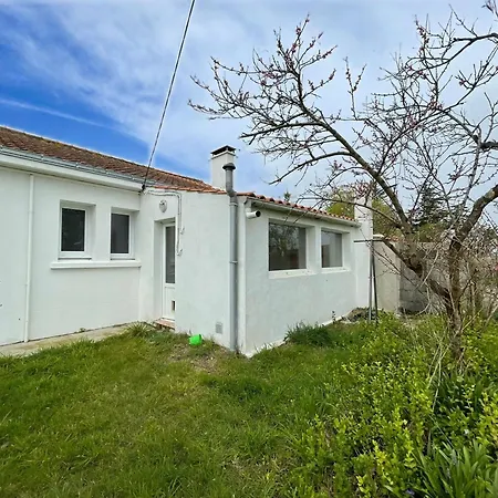 Дом отдыха Rustique Dans Le Marais Breton Vendeen, Proche Plages - Fr-1-426-575 *