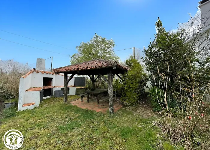 Сasa de vacaciones Rustique Dans Le Marais Breton Vendéen, Proche Plages - Fr-1-426-575 *